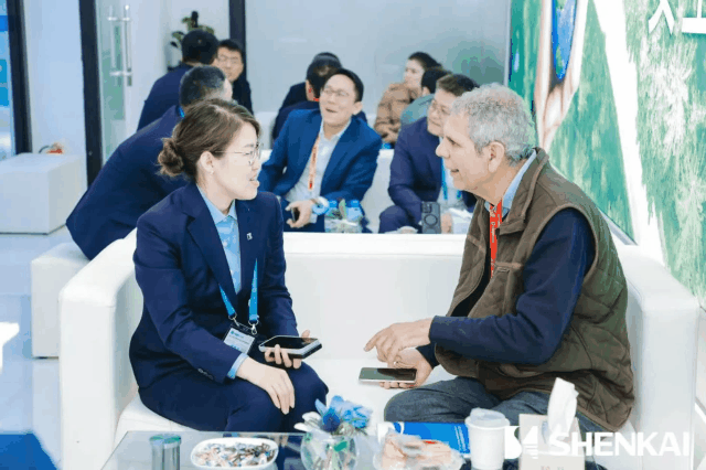 國內外.gif 國內外.gif